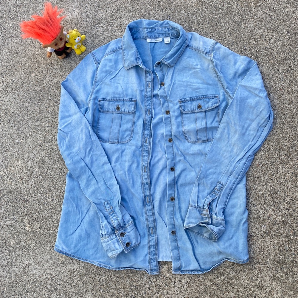 Denim-Inspired button up!